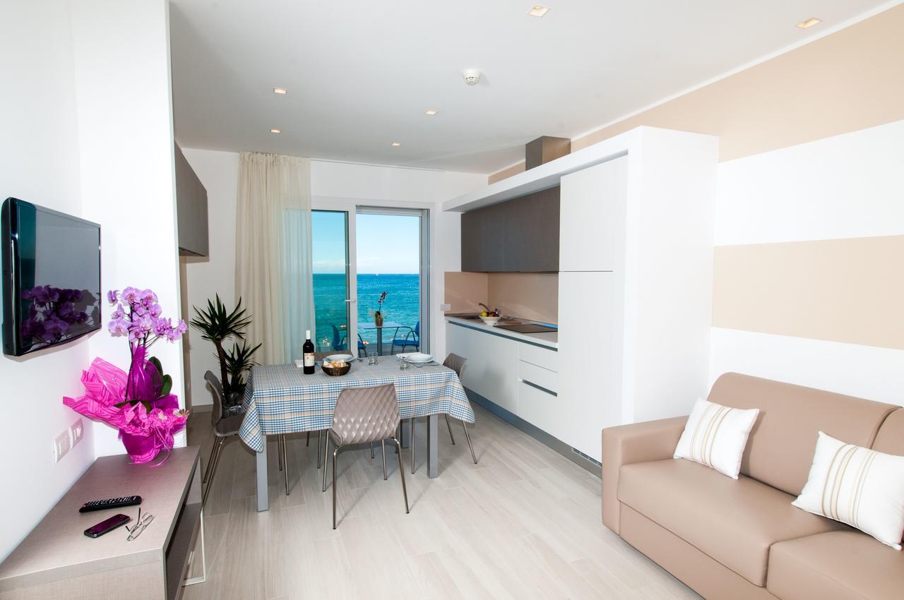 Lungomare Relax Residence Misano Adriatico Eksteriør bilde